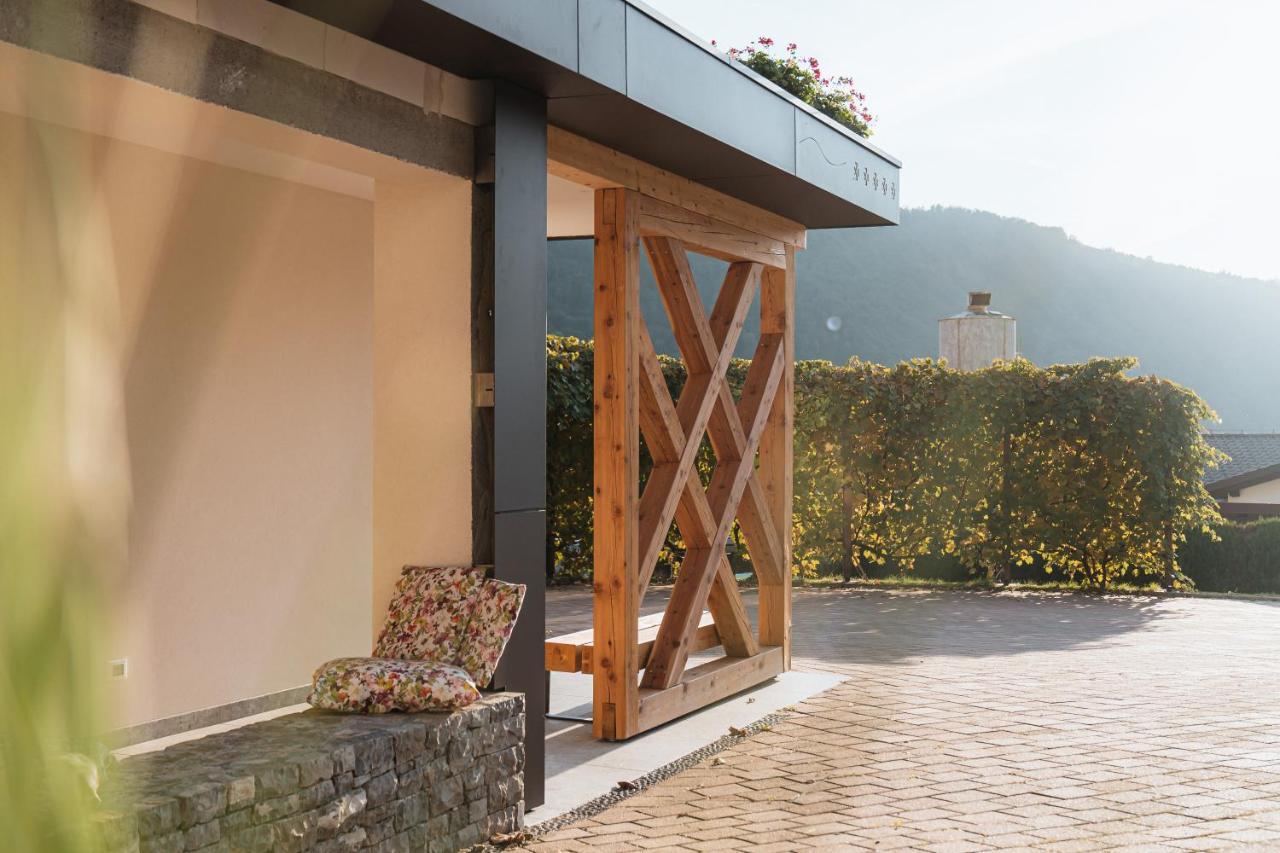 Hotel Penzion Kobala 托尔明 外观 照片